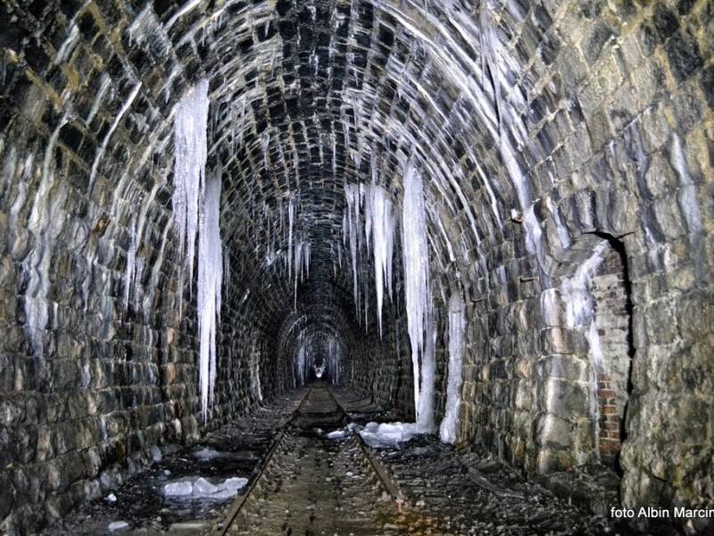 Tunel kolejowy Kowary